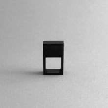 Load image into Gallery viewer, Detail of the Black Megalith ring