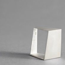Load image into Gallery viewer, Silver 925 square square ring detail