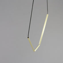 Laden Sie das Bild in den Galerie-Viewer, Contemporary geometric statement necklace handcrafted in Berlin.